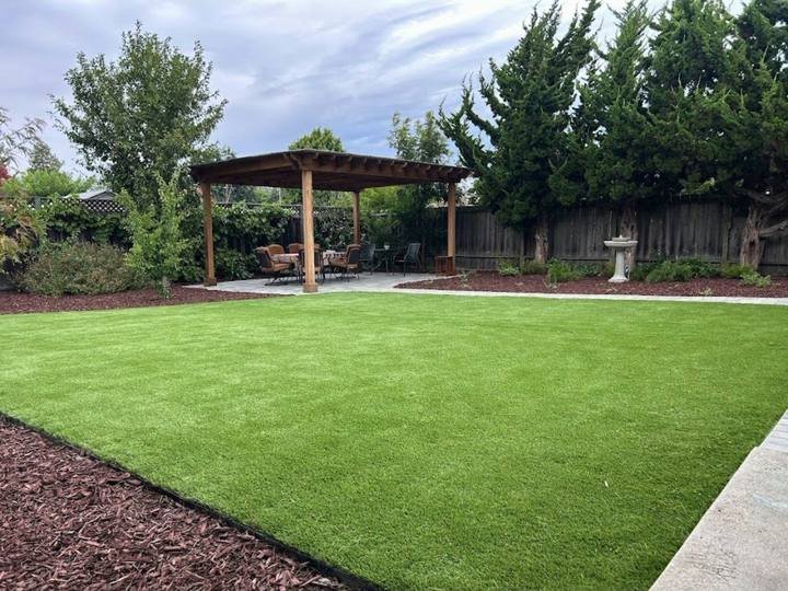 Cedar pergola · Sacramento area